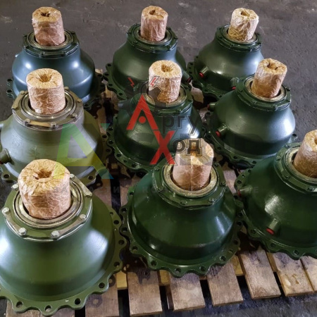 8.11.011А Бортовая передача  левая