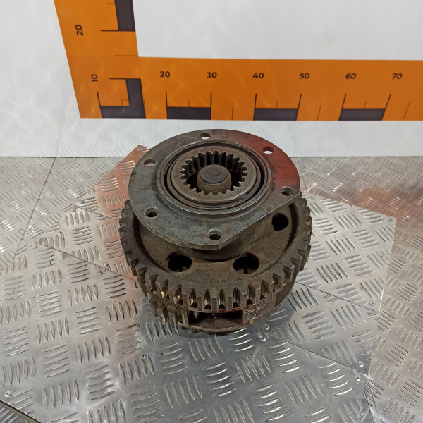 21.10.013 Механизм поворота левый в сборе