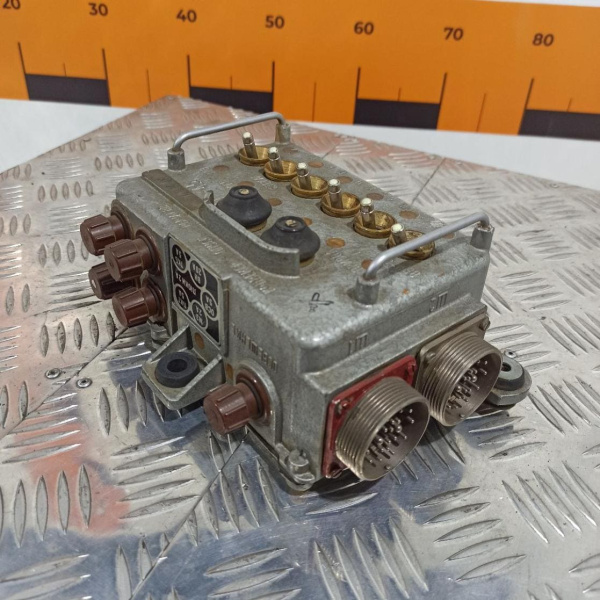 КР-45 Коробка релейная