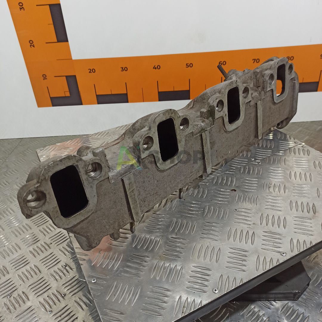 740-1115020  Коллектор впускной правый