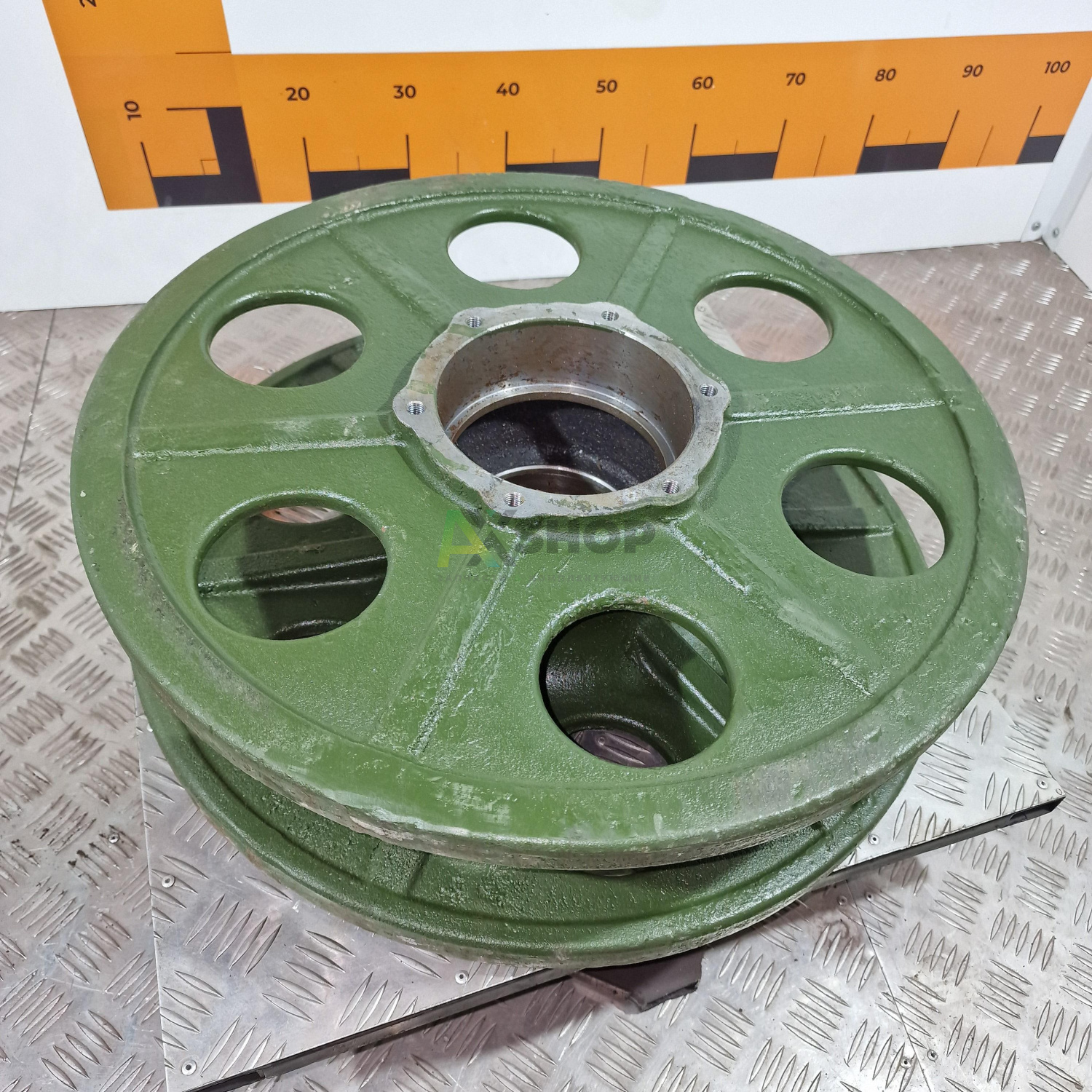 8.31.050-2 КН Колесо направляющее