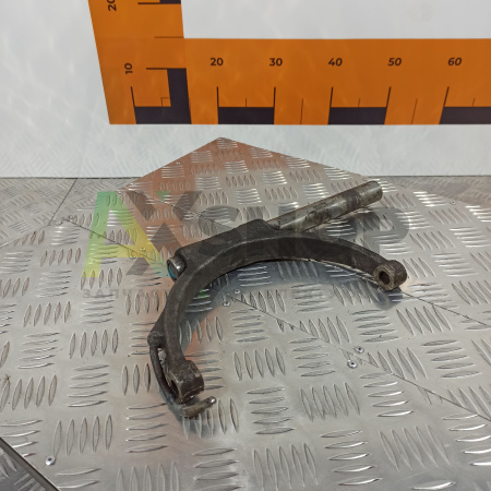 8.10.037 Вилка переключения 3-4 передач