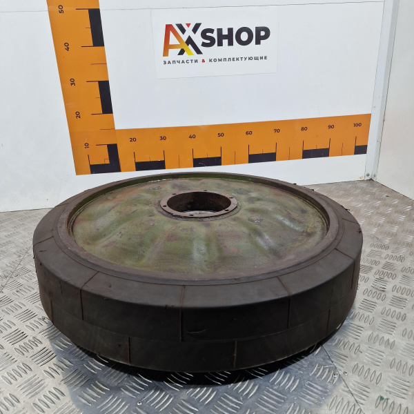 Каток опорный в сборе (670х140 \ металл)