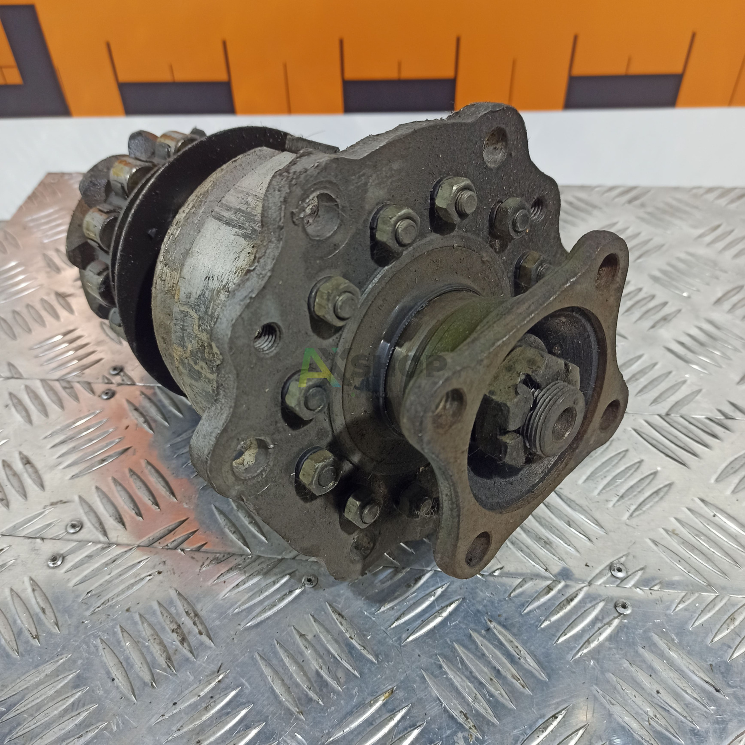 Шестерня ведущая 47-2501068