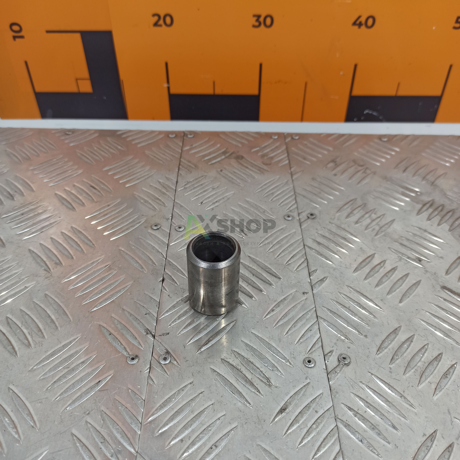 236-1007246 Втулка ЯМЗ оси толкателей клапана промежуточная