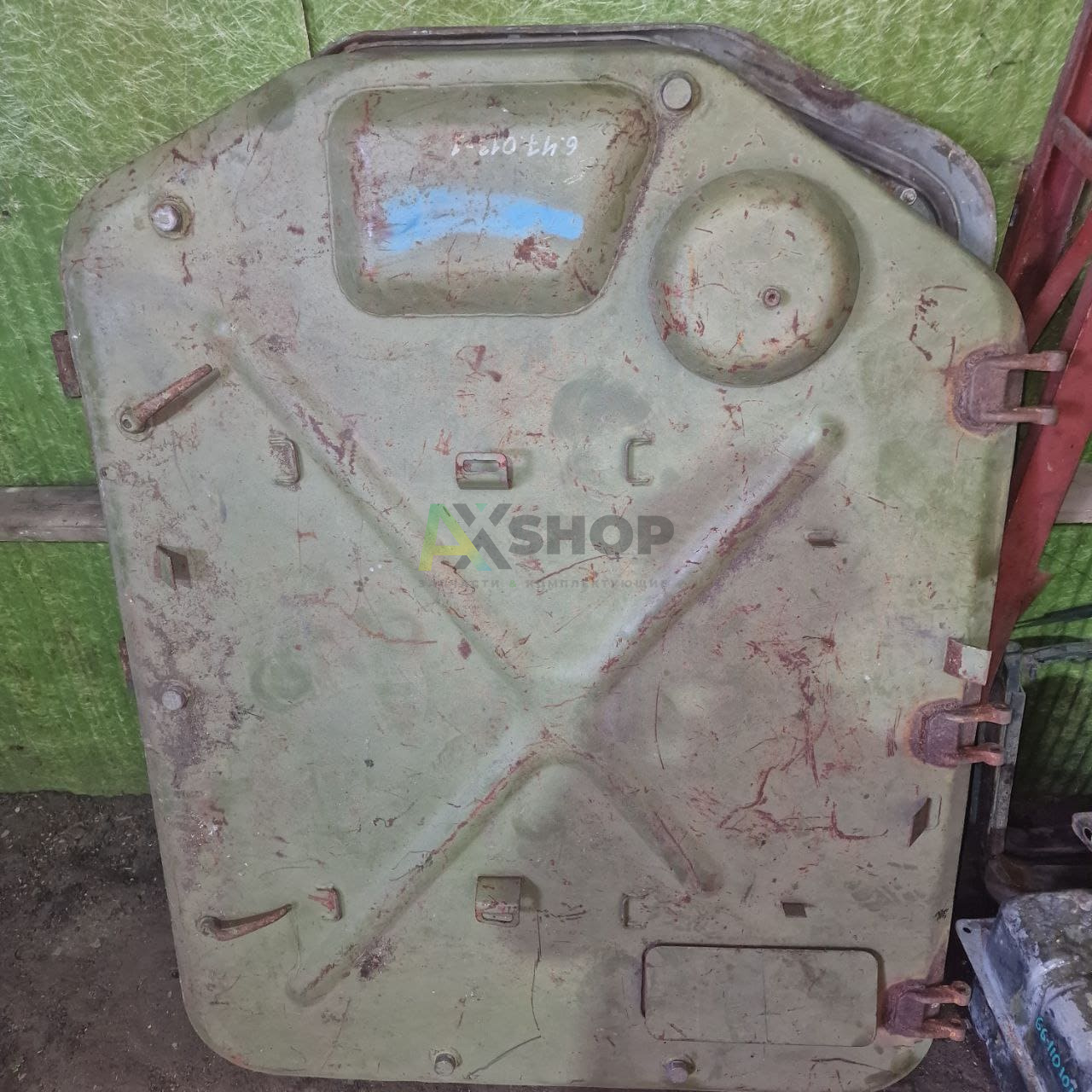 6.47.013-1 Крышка люка в сборе