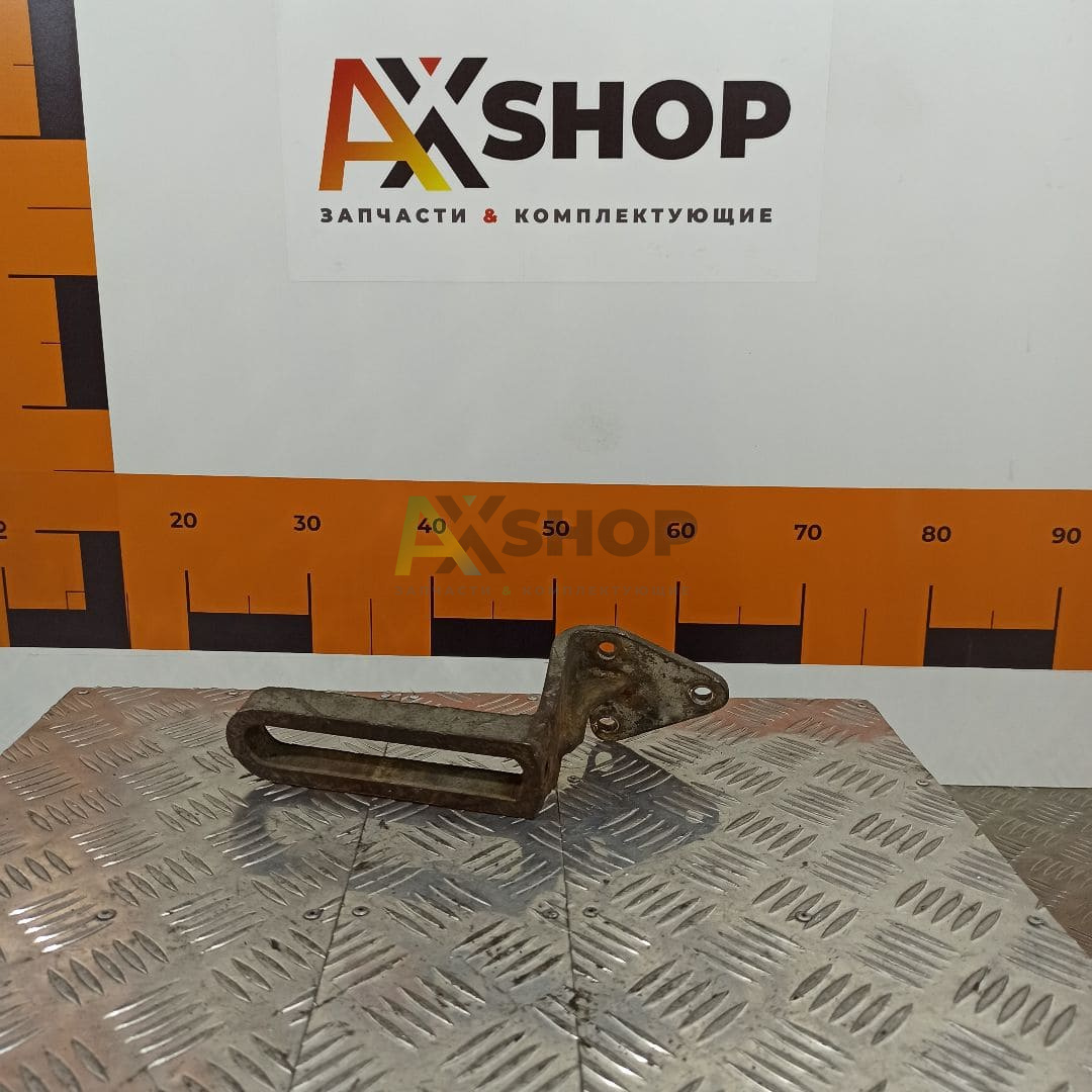 8.84.013 Кронштейн