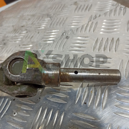 Валик вентилятора ведущий 71-1308050