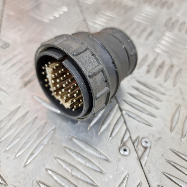 2РМДТ45КП350Ш8В1В Вилка кабельная