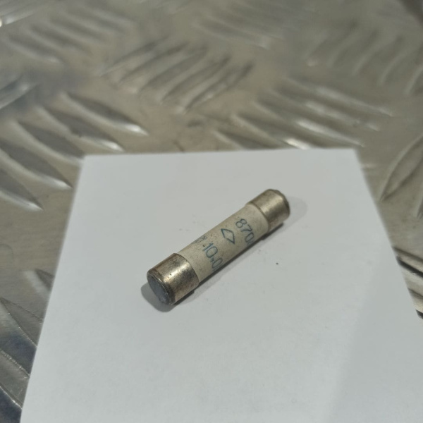 ВПБ 12В 10А 250В Вставка плавкая