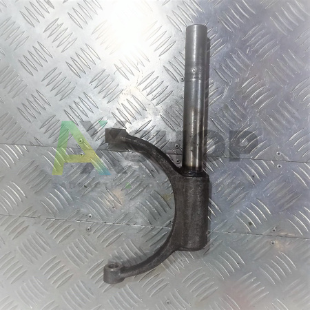 8.10.038 Вилка переключения 1-2 передач