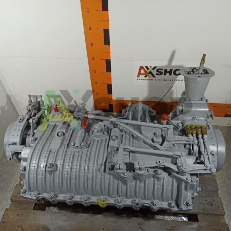 8.10.УПР Главная передача с управлением и тормозами