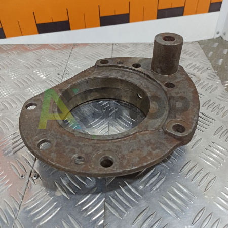 8.10.410 Опора левая