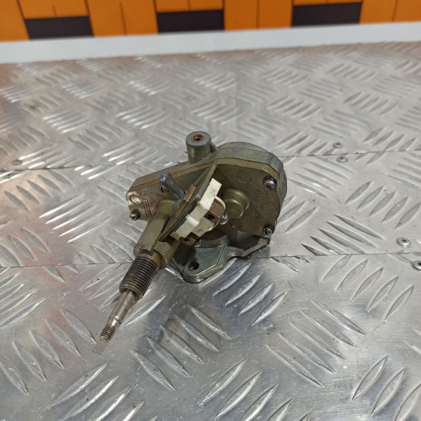 Редуктор стеклоочистителя СЛ231Л