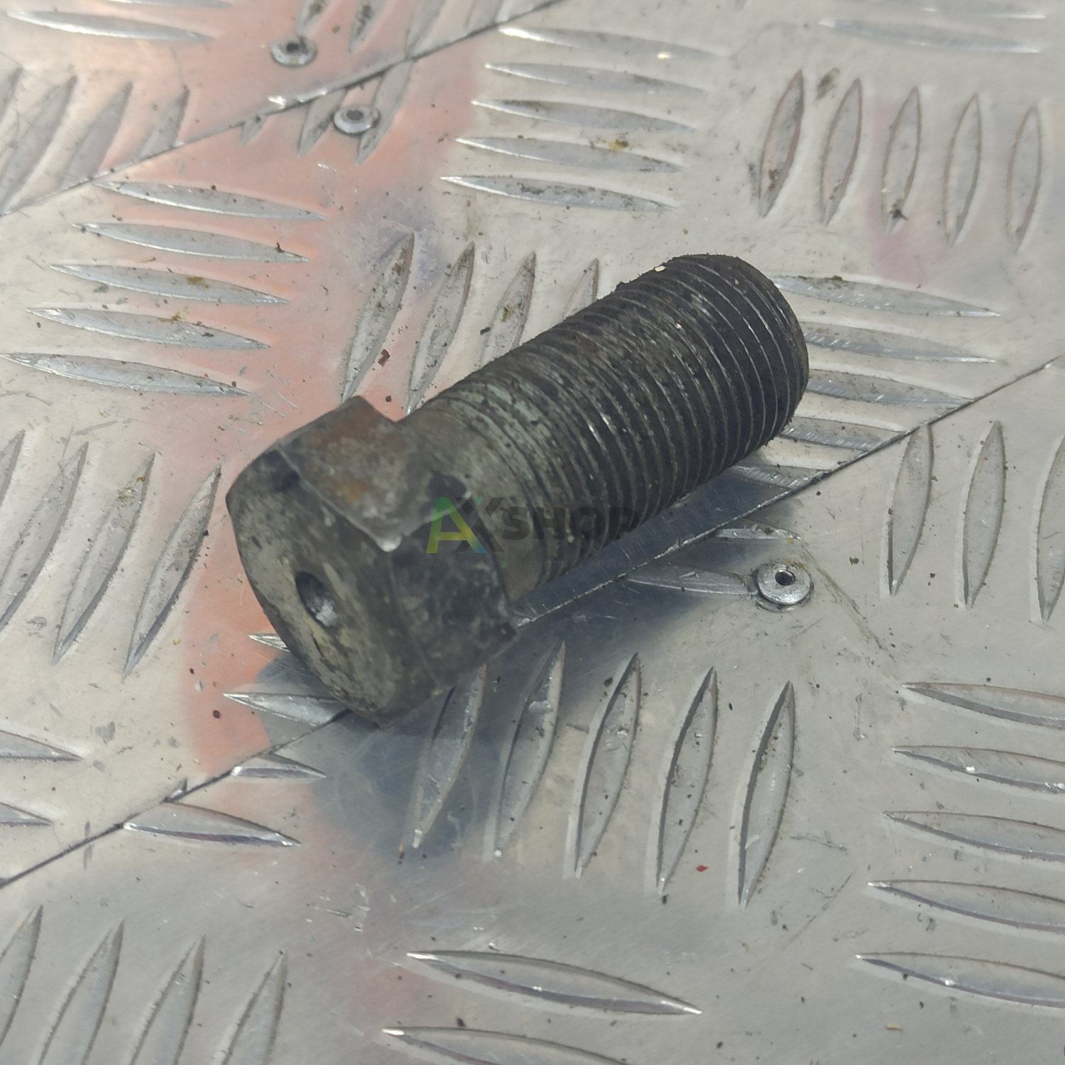 Болт М24х2.0х50 крепления шкива коленвала 310040-П29