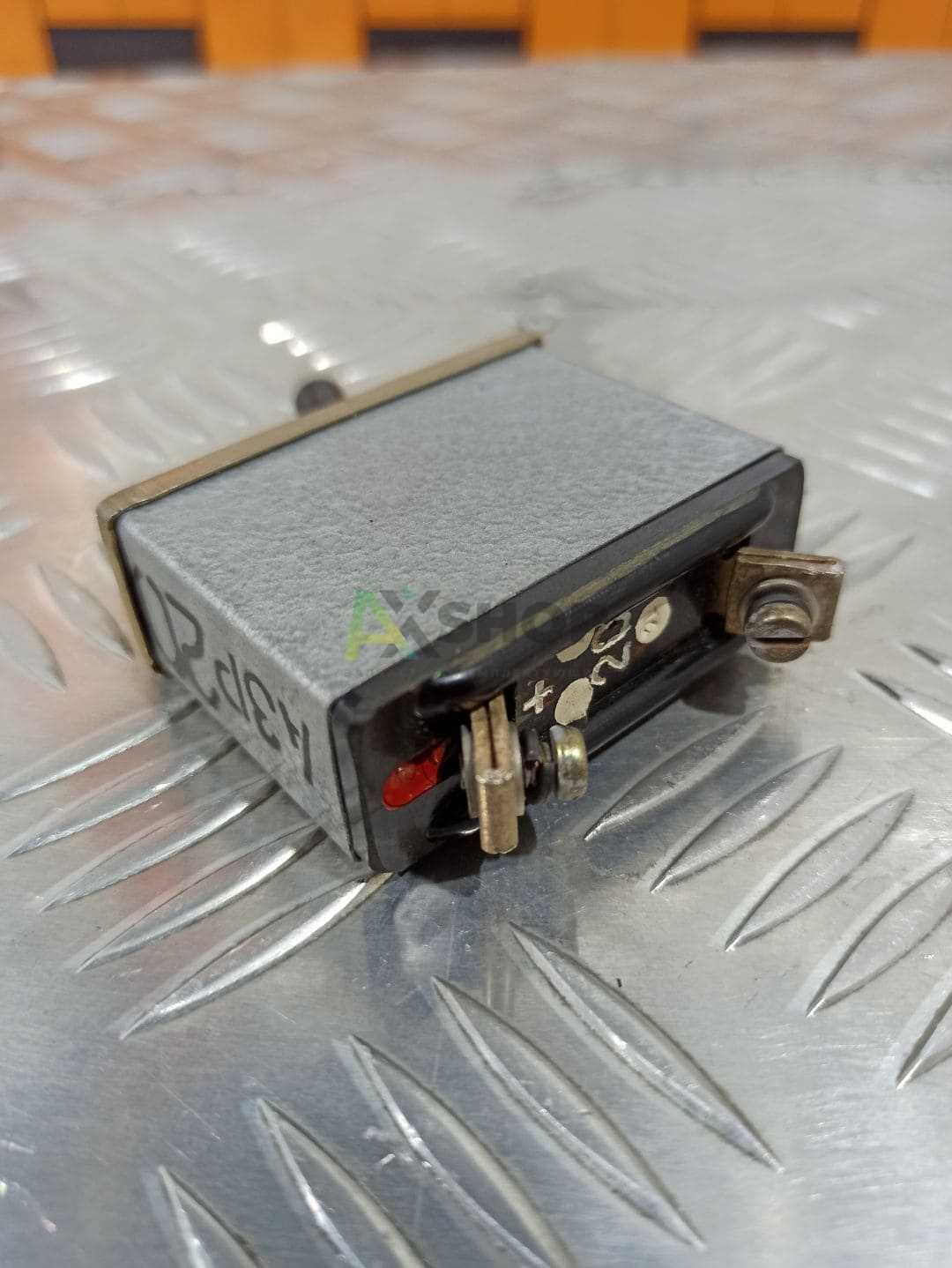 АЗР-20 Автомат защиты реле (30 V)