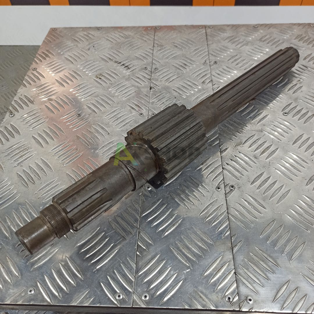 Вал вторичный КПП не в сборе 3403-1701105