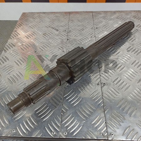 Вал вторичный КПП не в сборе 3403-1701105