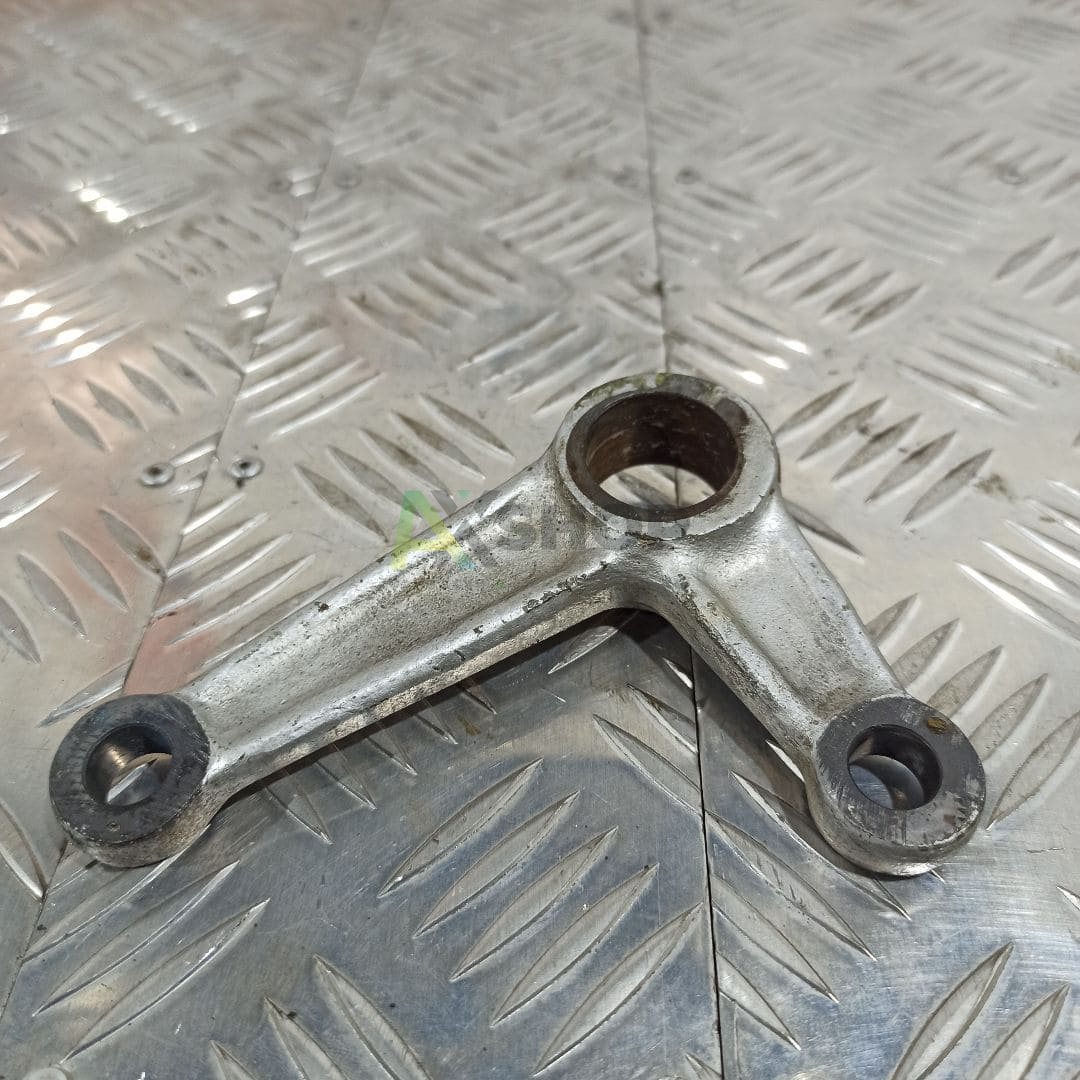 8.21.132 Рычаг двуплечий