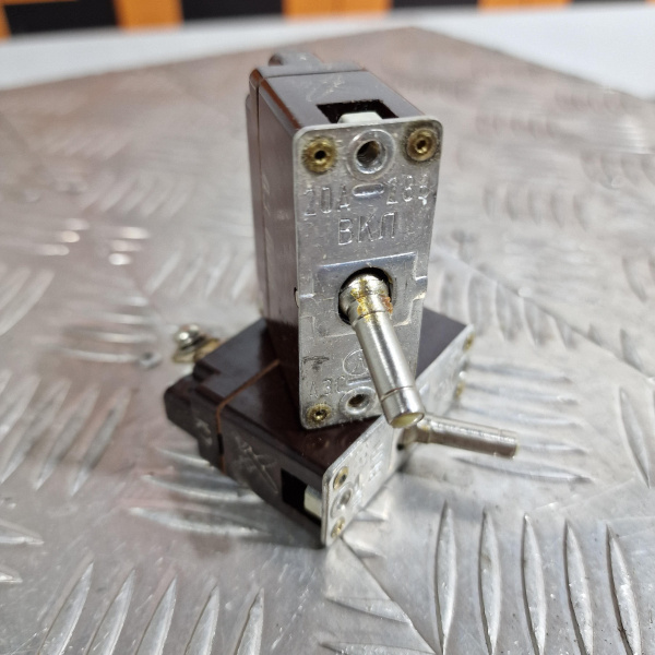 Автомат защиты сети АЗС-20