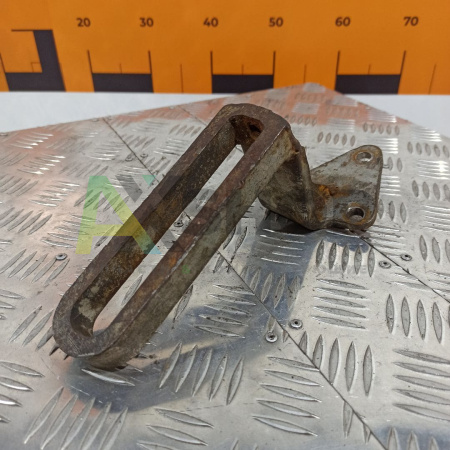 8.84.013 Кронштейн