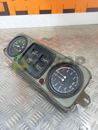 131-3801010-20 Щиток приборов типа КП204АТ в сборе