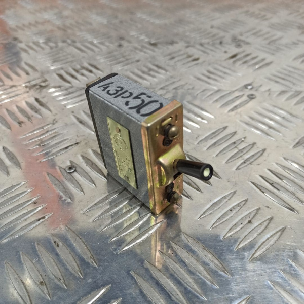  АЗР-50 Автомат защиты реле