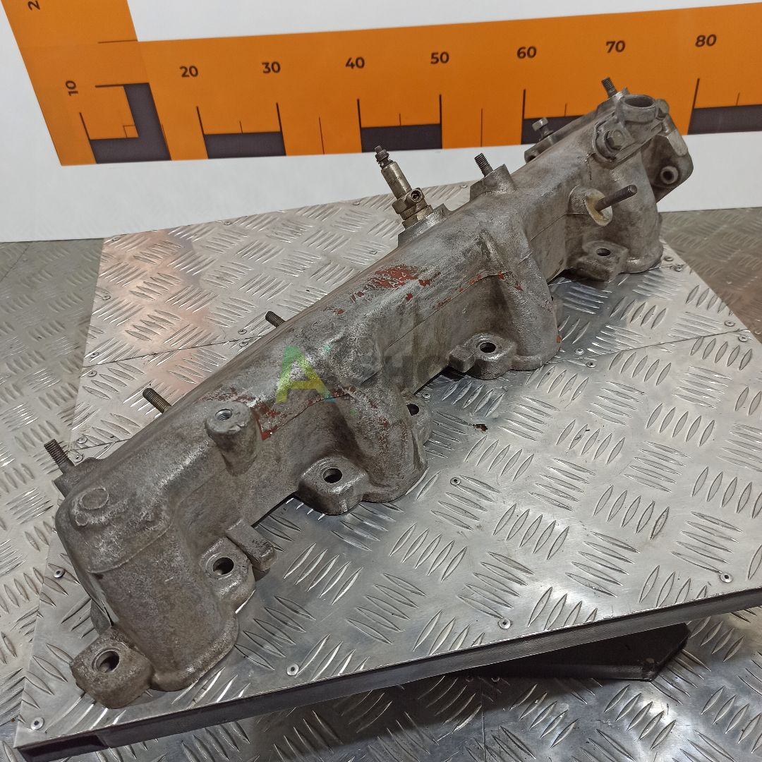 740-1115020  Коллектор впускной правый