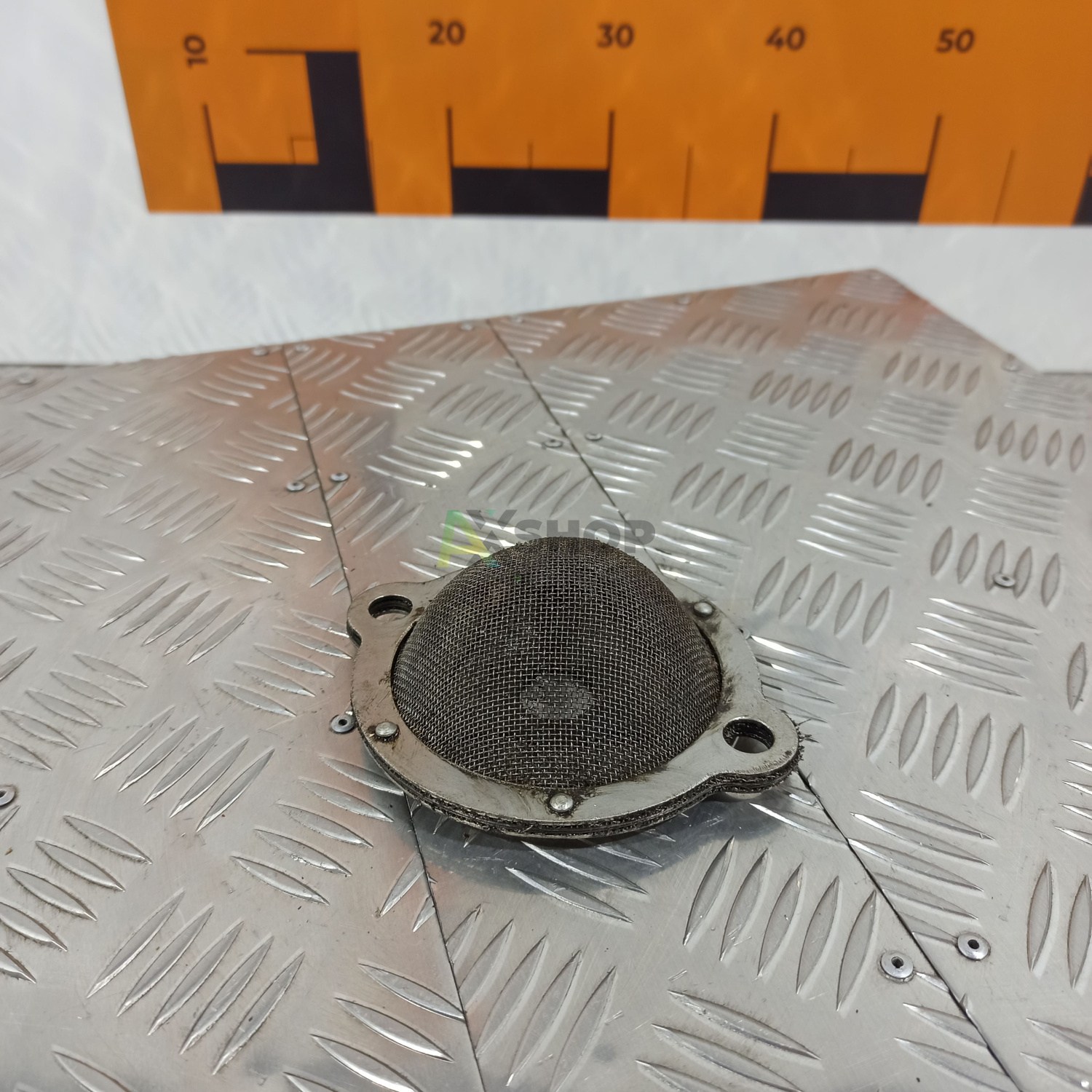 8.10.015 Заборник