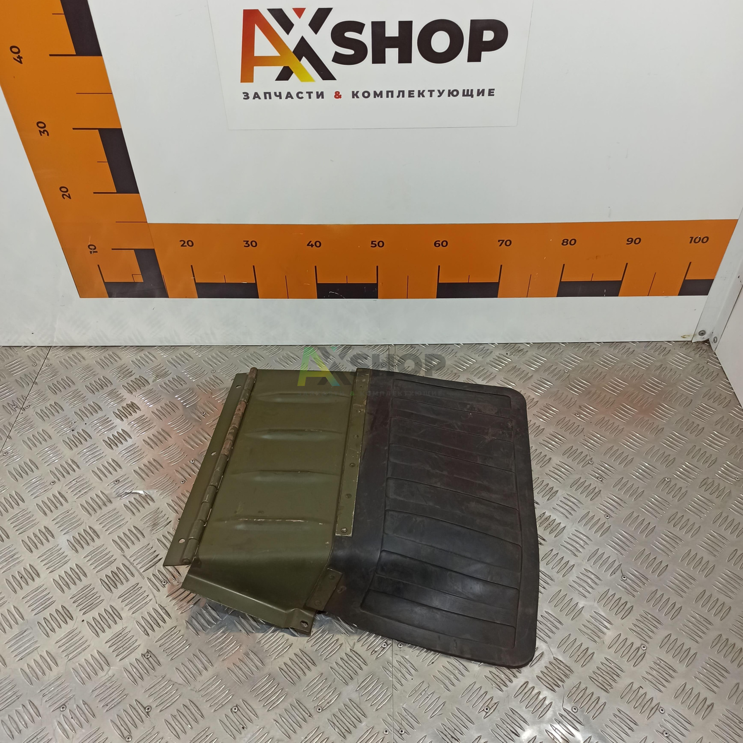71-9216050 Брызговик крыла задний правый с фартуком в сборе