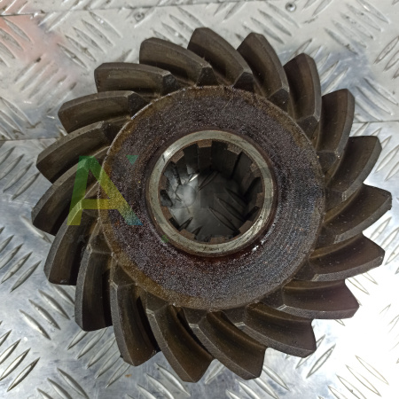 Ведомая шестерня главной передачи 47-2501038