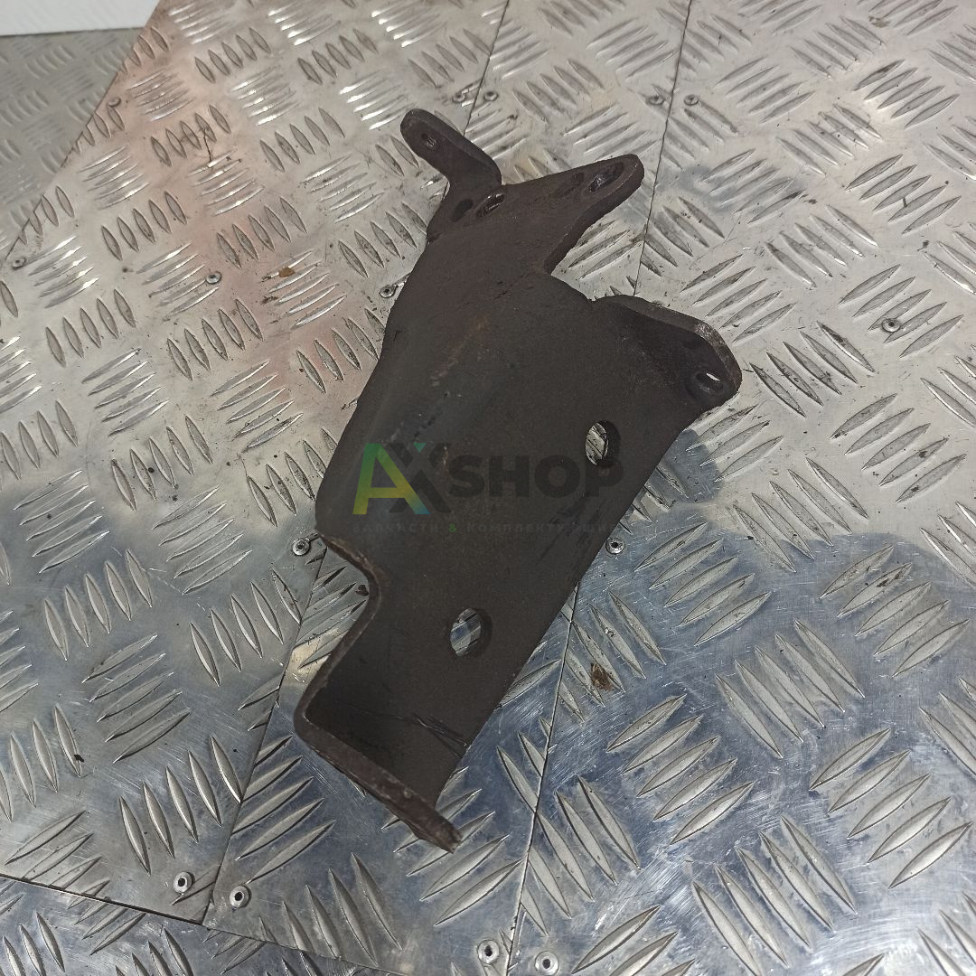 130-3407203-А Кронштейн крепления насоса 