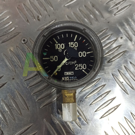 Манометр МТ-60УП
