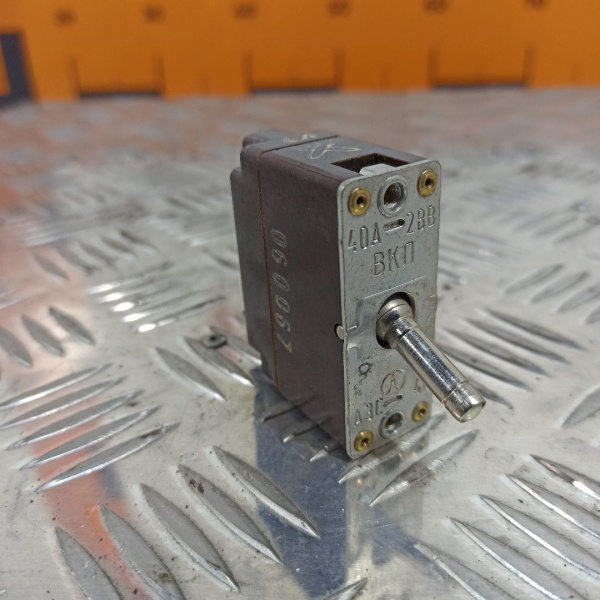 Автомат защиты сети АЗС-40