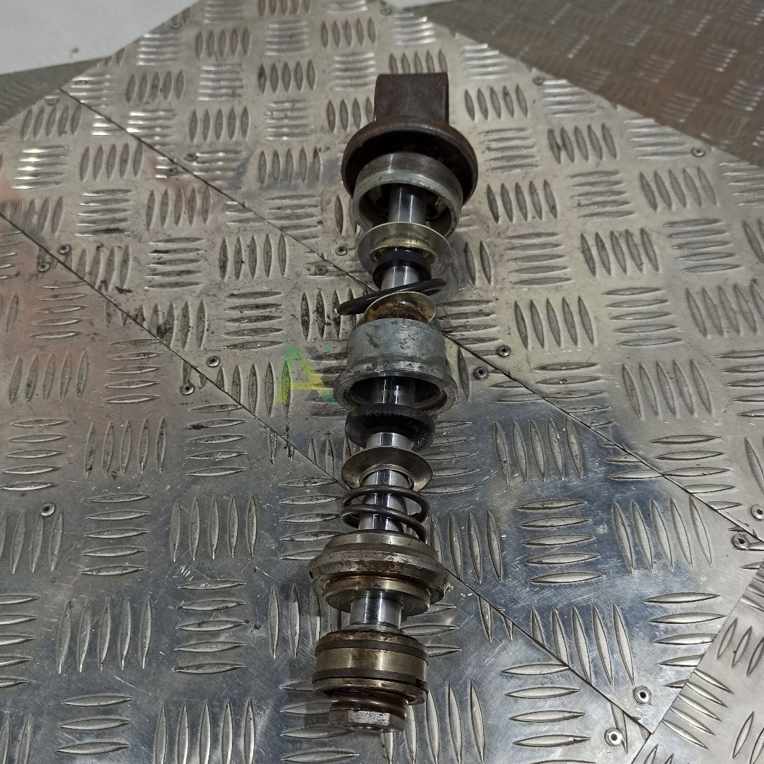 71-2905605 Шток амортизатора с проушиной в сборе