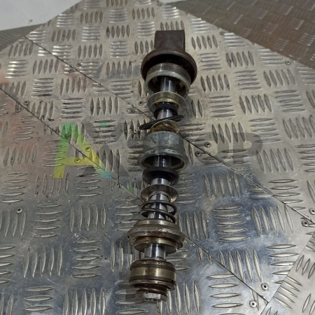 71-2905605 Шток амортизатора с проушиной в сборе