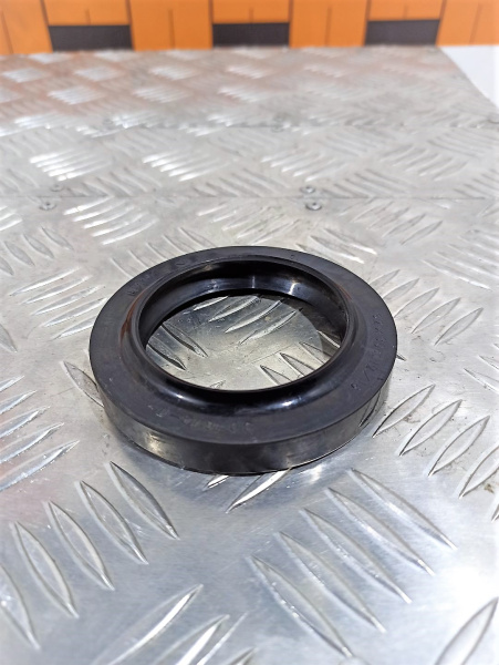 307674-П Сальник 62х90х12/16