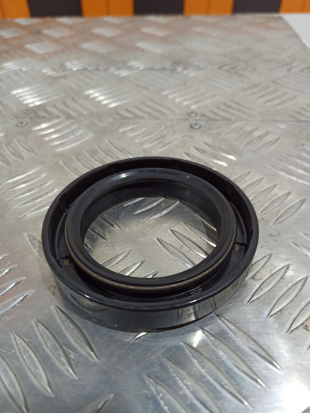 307674-П Сальник 62х90х12/16