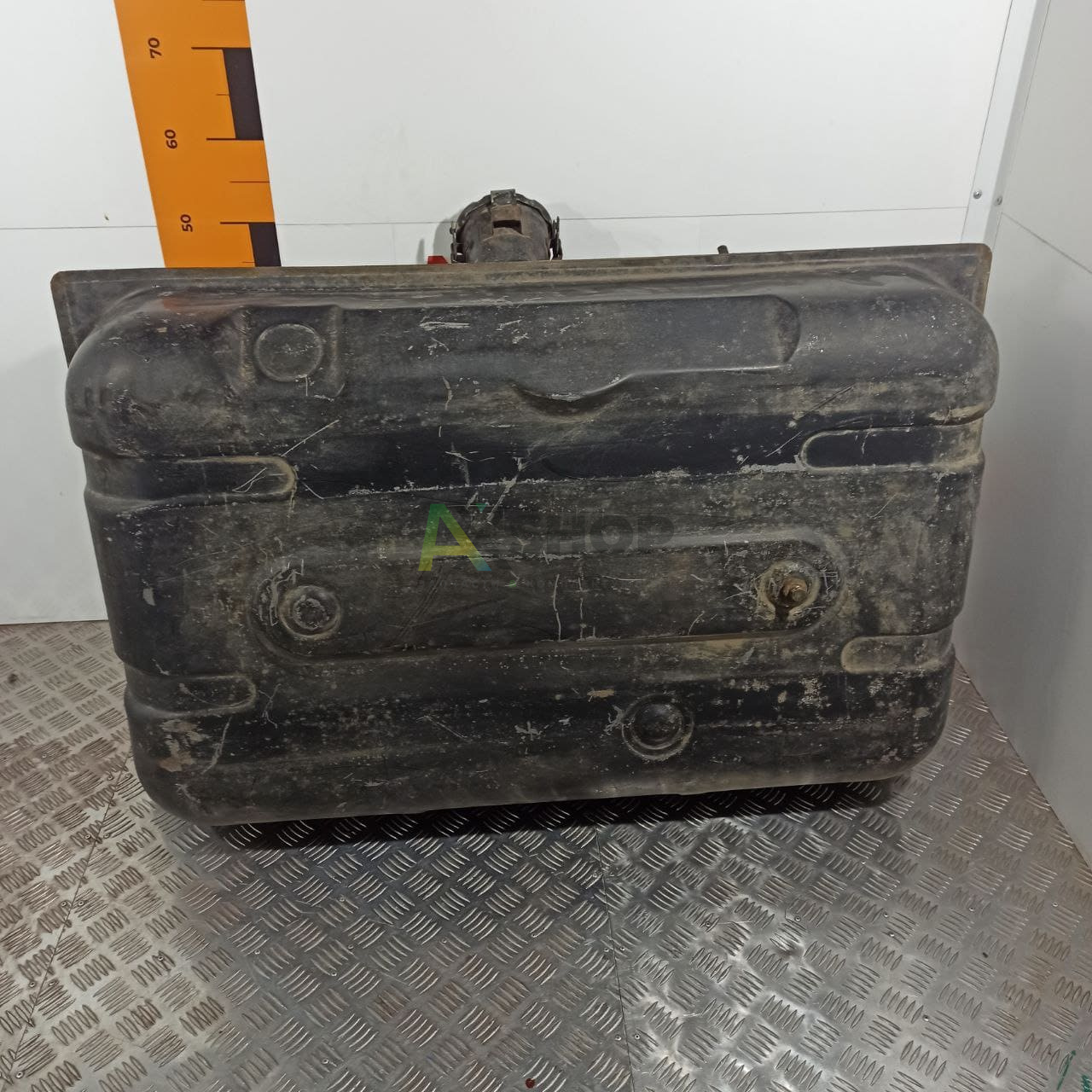 131-1101008 Бак топливный