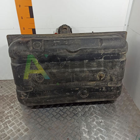 131-1101008 Бак топливный