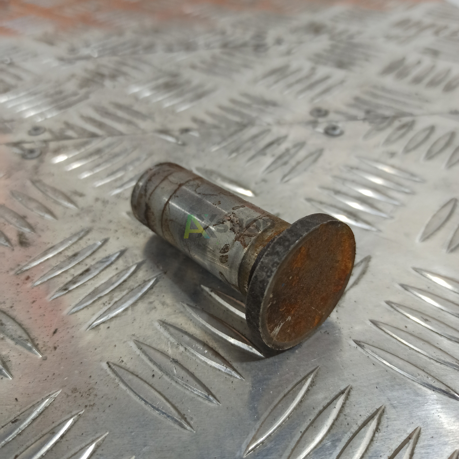 Толкатель клапана 740-1007184