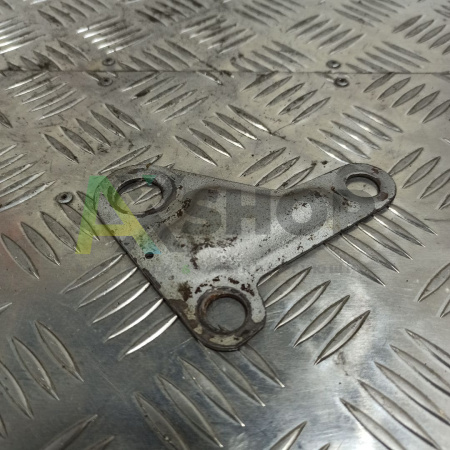 8.10.750 Кронштейн датчика манометра