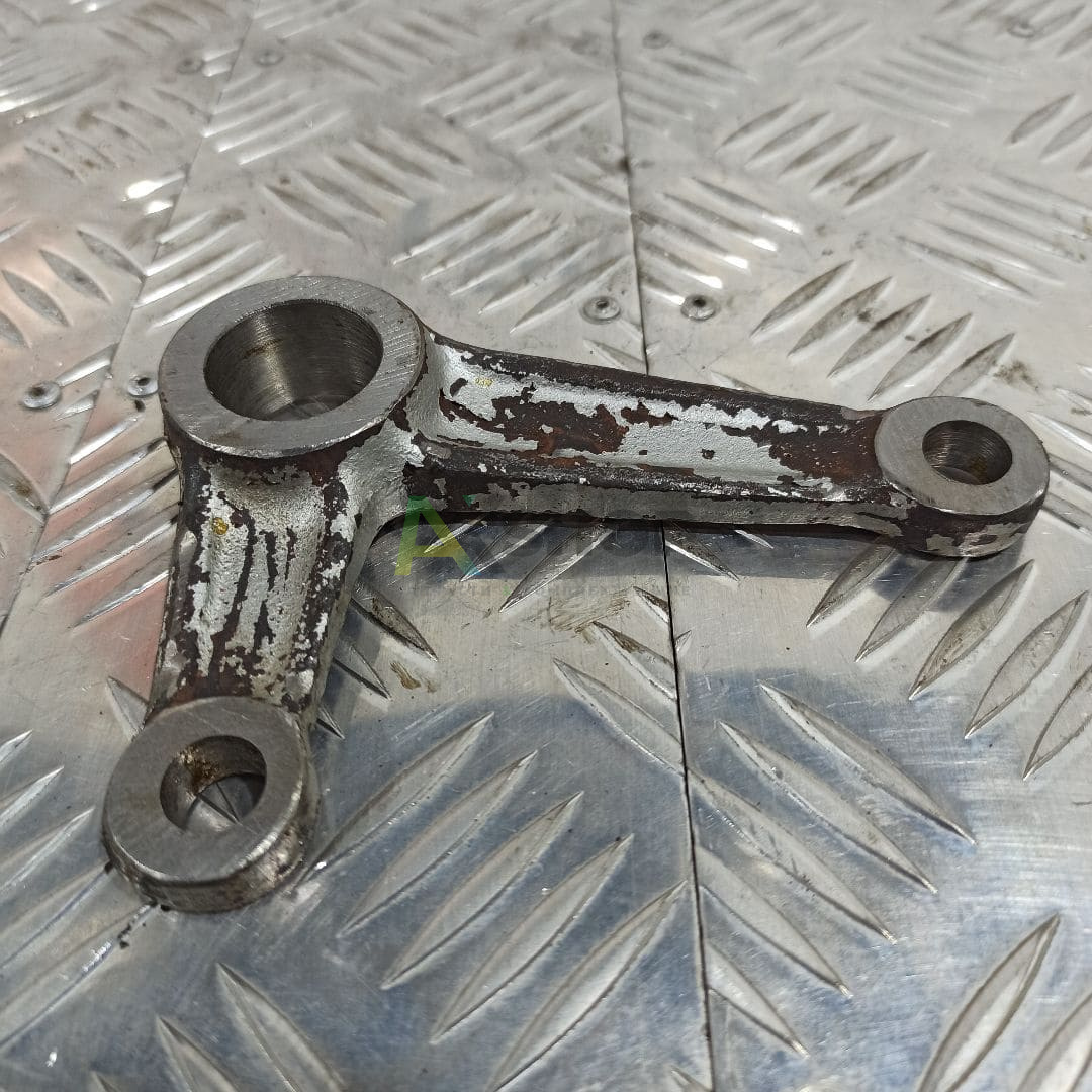 8.21.132 Рычаг двуплечий