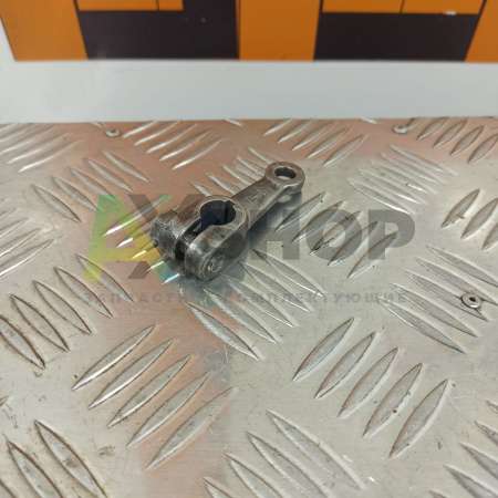 8.20.102-1 Рычаг