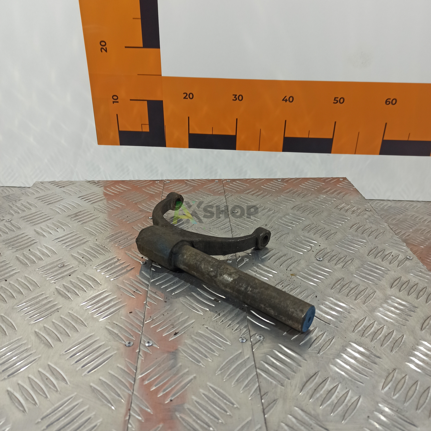 21.10.202 Вилка переключения 2 и 3 передач