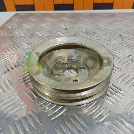 71-1308352 Шкив привода редуктора вентилятора