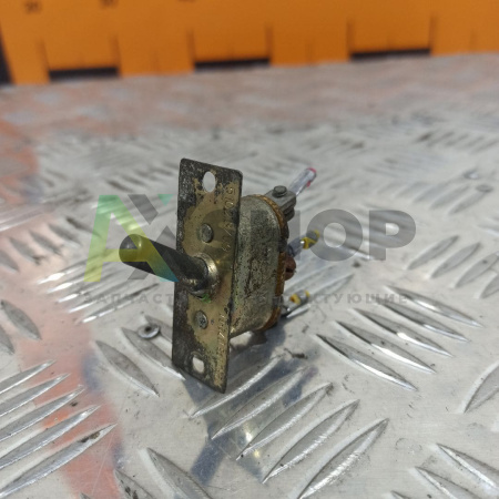 Выключатель тумблер 3-х позиционный 5102.3709