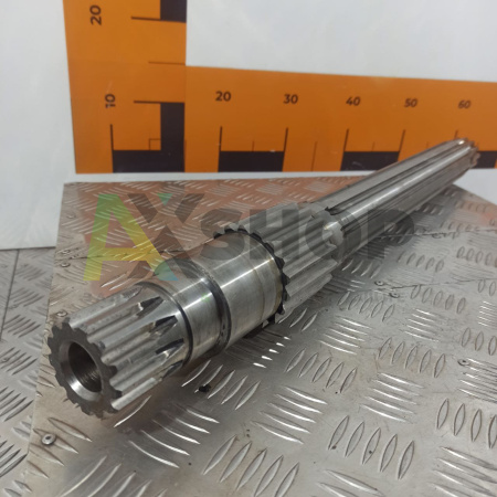 8.10.220 Вал передаточный