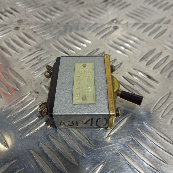  АЗР-40 Автомат защиты реле