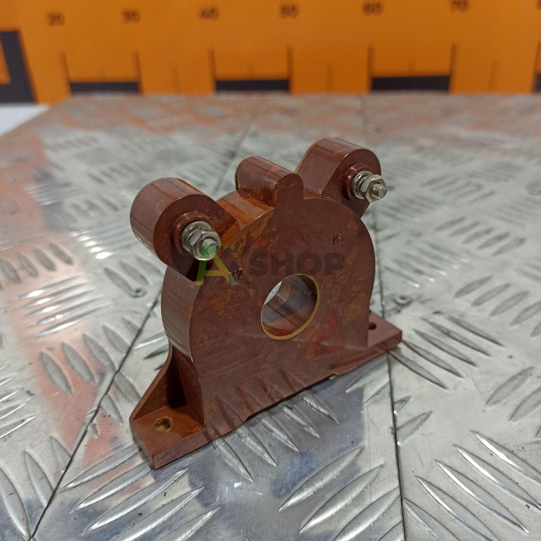 ТФ1-200 Трансформатор тока